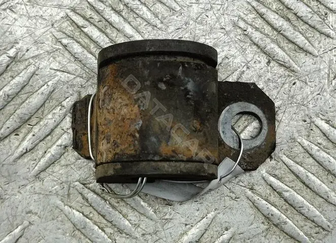 Скоба стабилизатора 55414810