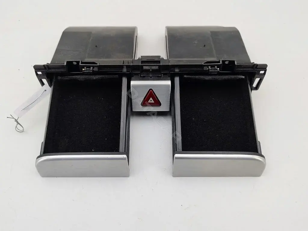 Бардачок 3C0858407