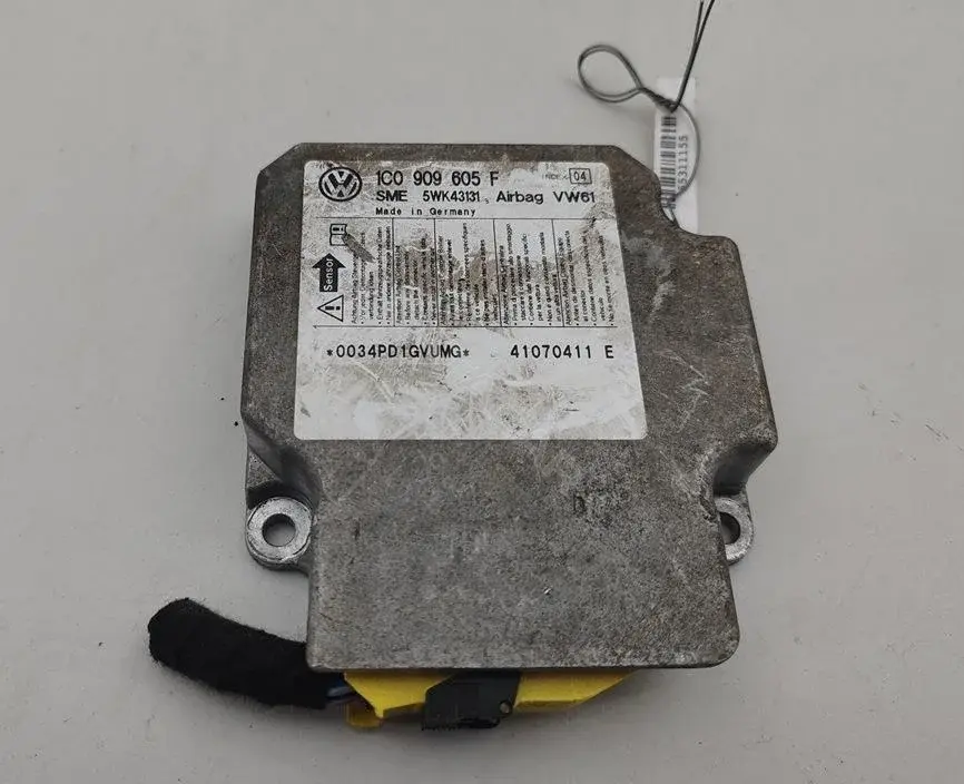 Блок управления подушками безопасности 1C0909605F