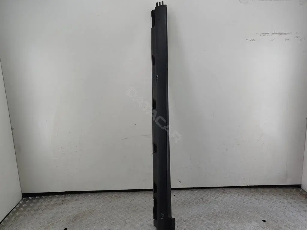 Накладка на порог 3C0853898