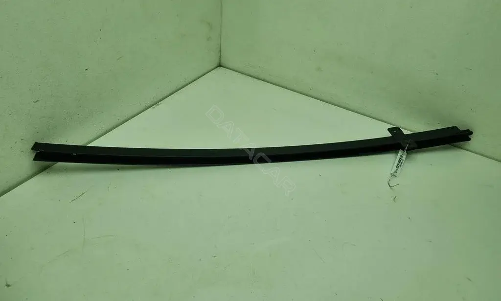 Накладка двери 1t0839408c