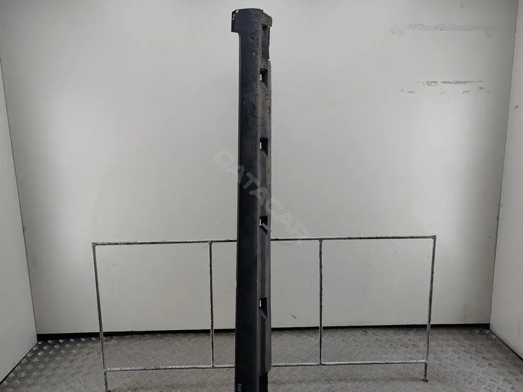 Накладка на порог 3C0853856A