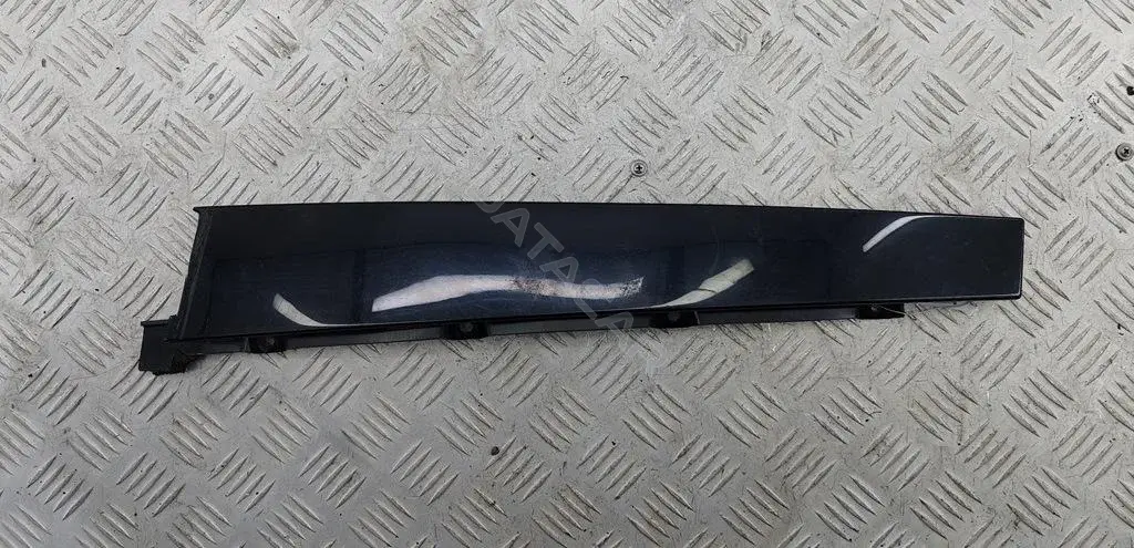 Накладка двери 6M21U20898