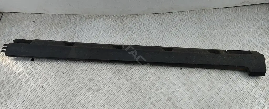 Накладка на порог 3C0853855B