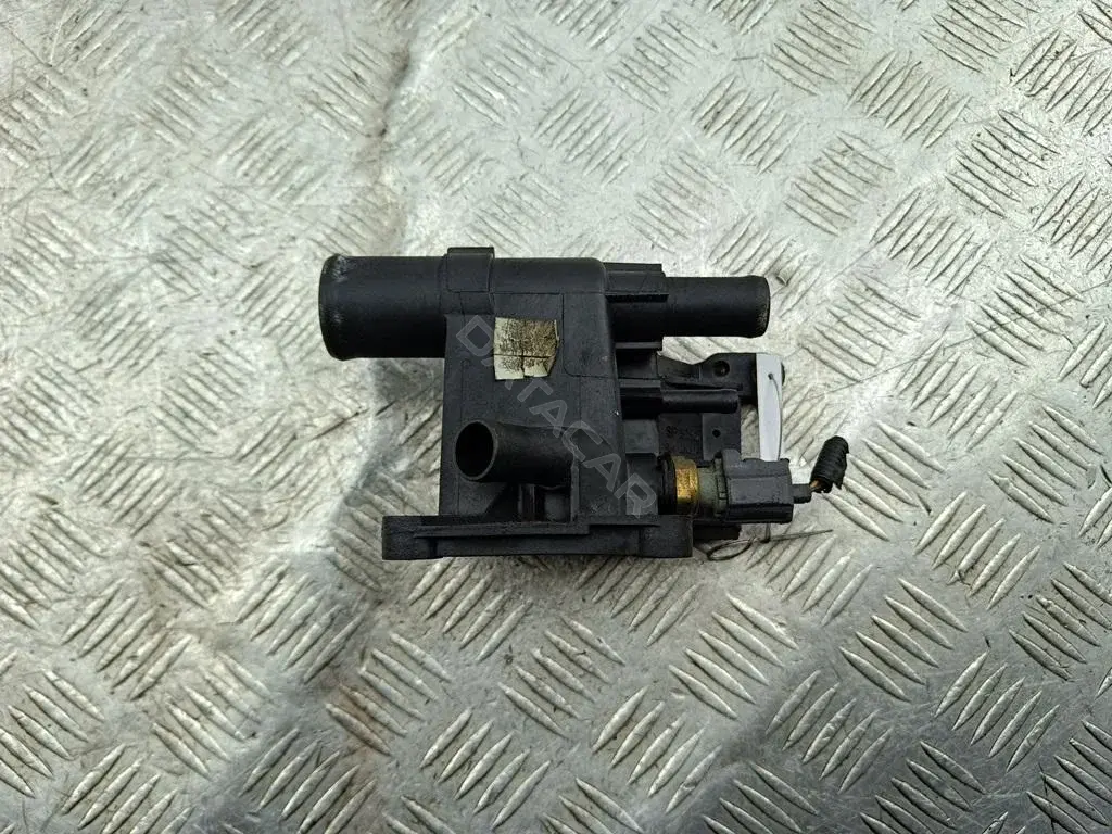 Фланец охлаждающей жидкости 6G9G8K556AA