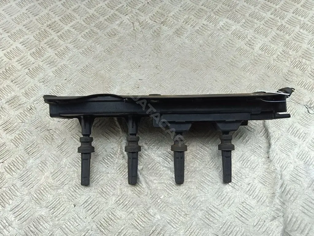 Катушка зажигания 9621104880