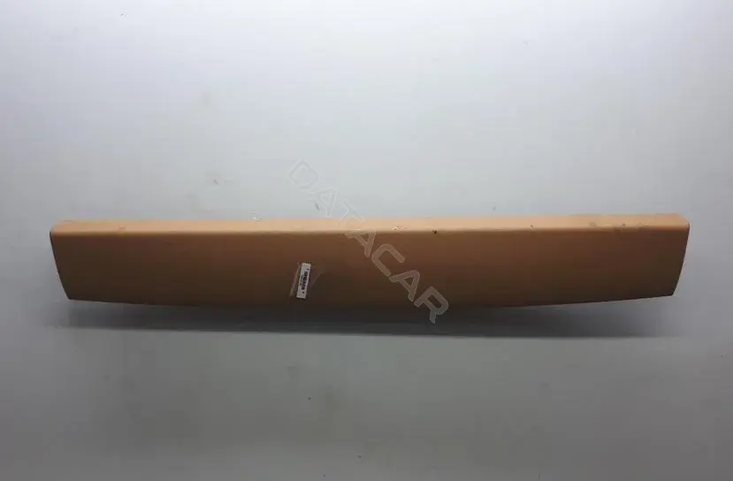 Накладка двери 7l5867603