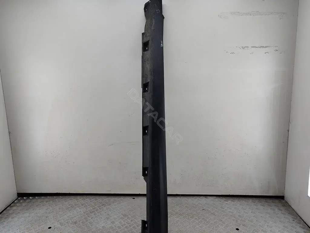 Накладка на порог BM51A10155A