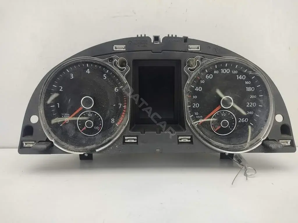 Панель приборов 3C0920871R