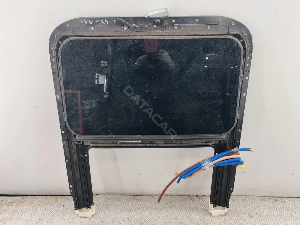 Люк 1J9959591, 8L0877041FX