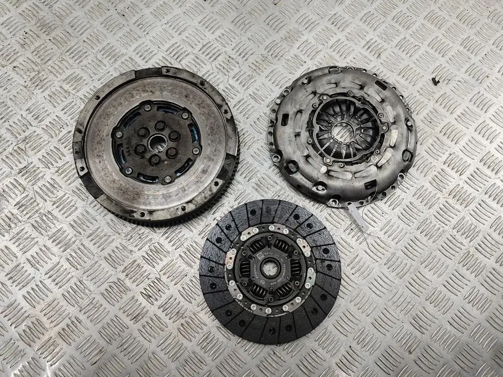 Комплект сцепления PE41-16410-Z01, PE41-16610-Z01