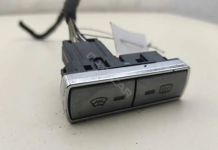 Кнопка обогрева стекла 4S7T18K574AC