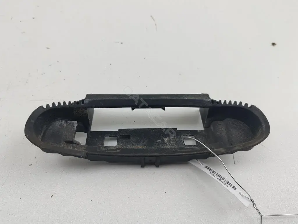 Кронштейн ручки двери 4B0839885