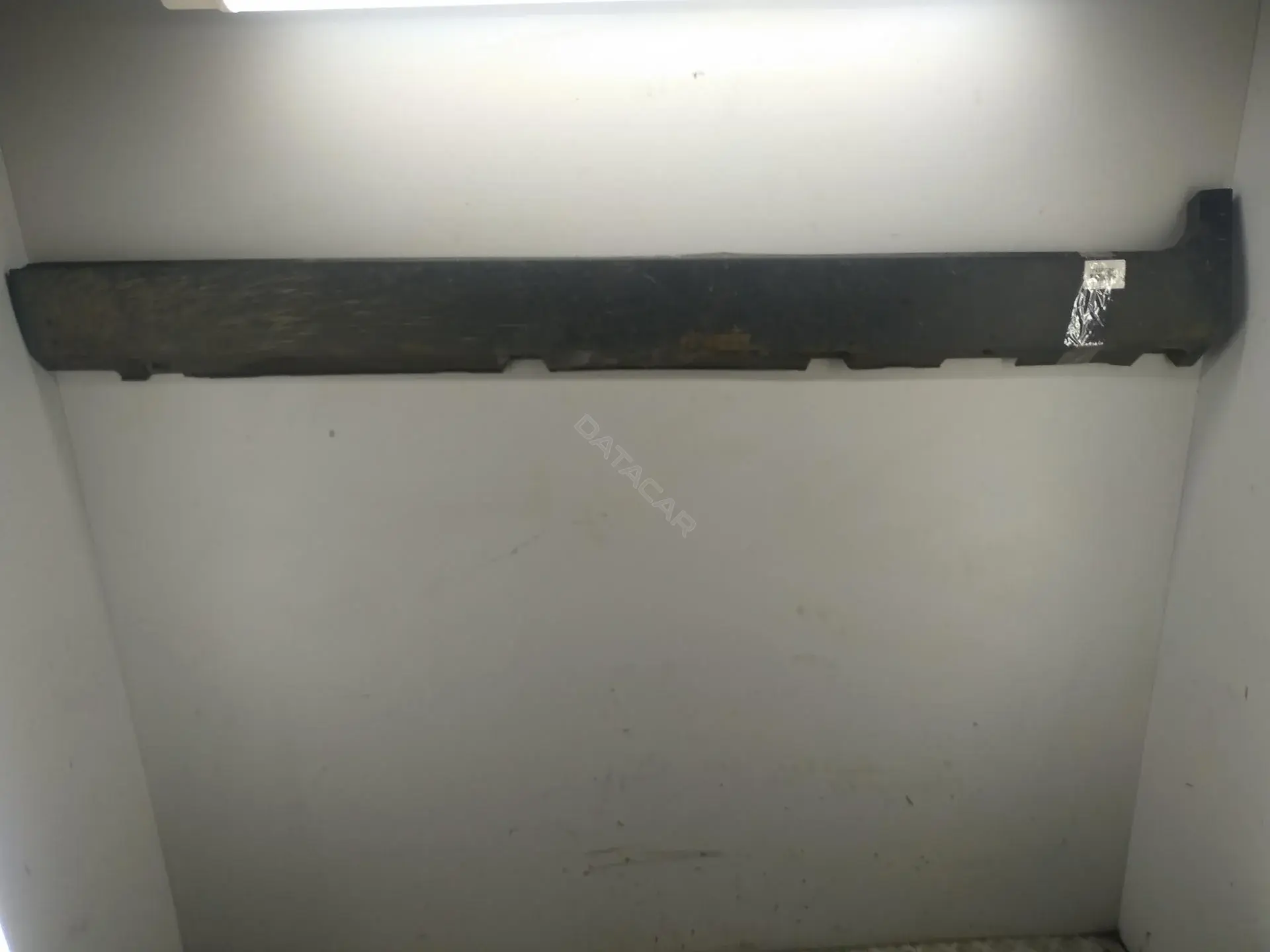 Накладка на порог 8V41S10155AC