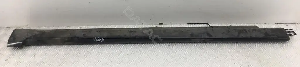 Накладка на порог 3AA853091C