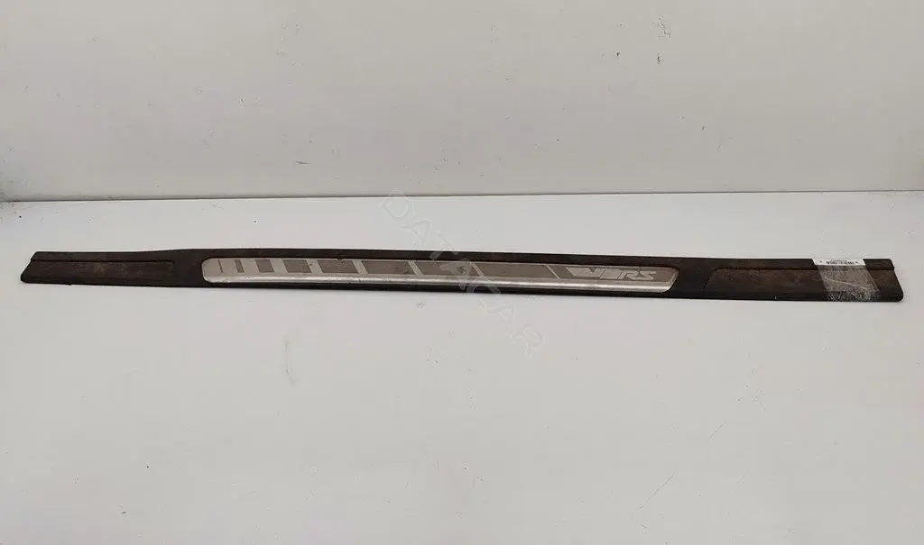 Накладка на порог 1Z0853491B