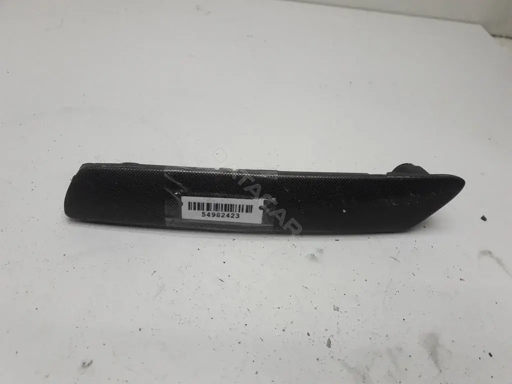 Накладка двери 3b0867172b