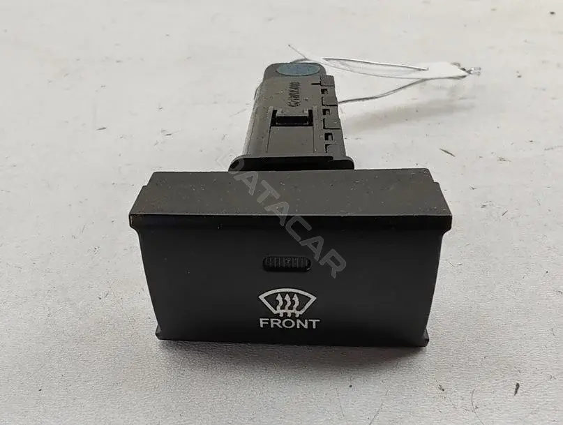 Кнопка обогрева стекла 621W05010