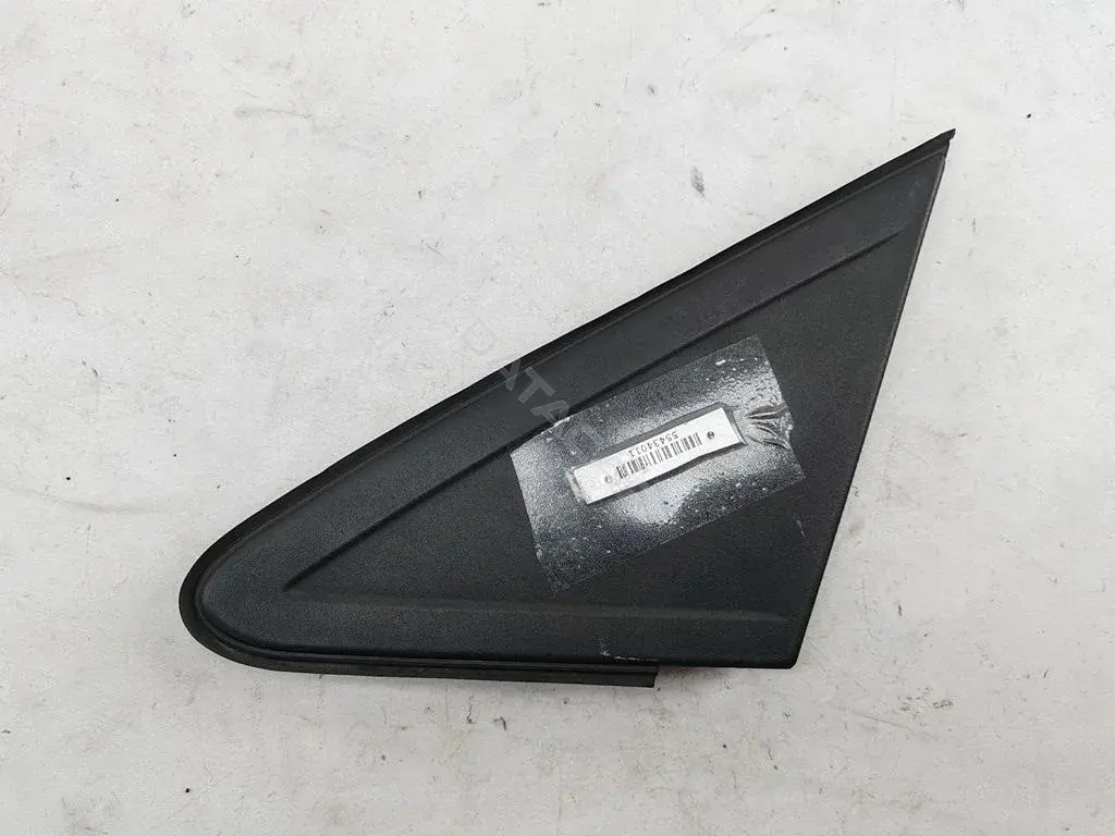 Заглушка зеркала 4M51A16004A
