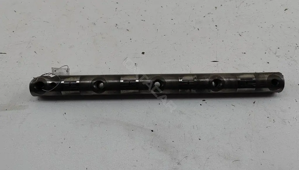 Ось коромысел 03G109527A