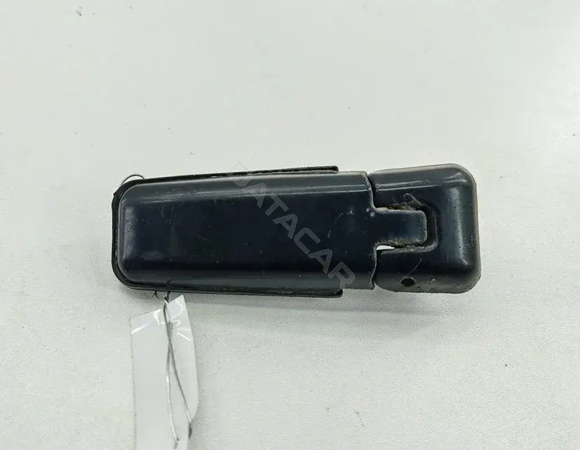 Петля заднего стекла 55392598