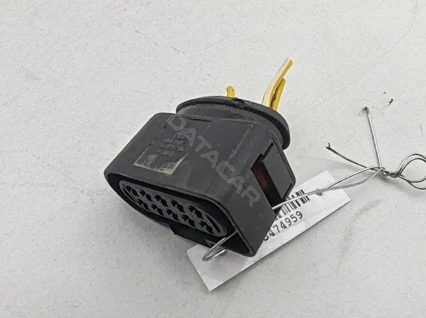Разъем (фишка) проводки 1J0973735
