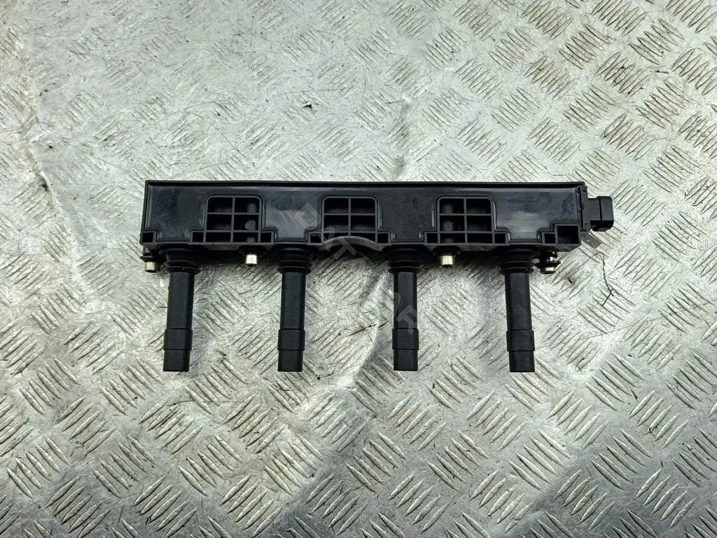 Катушка зажигания CUF002