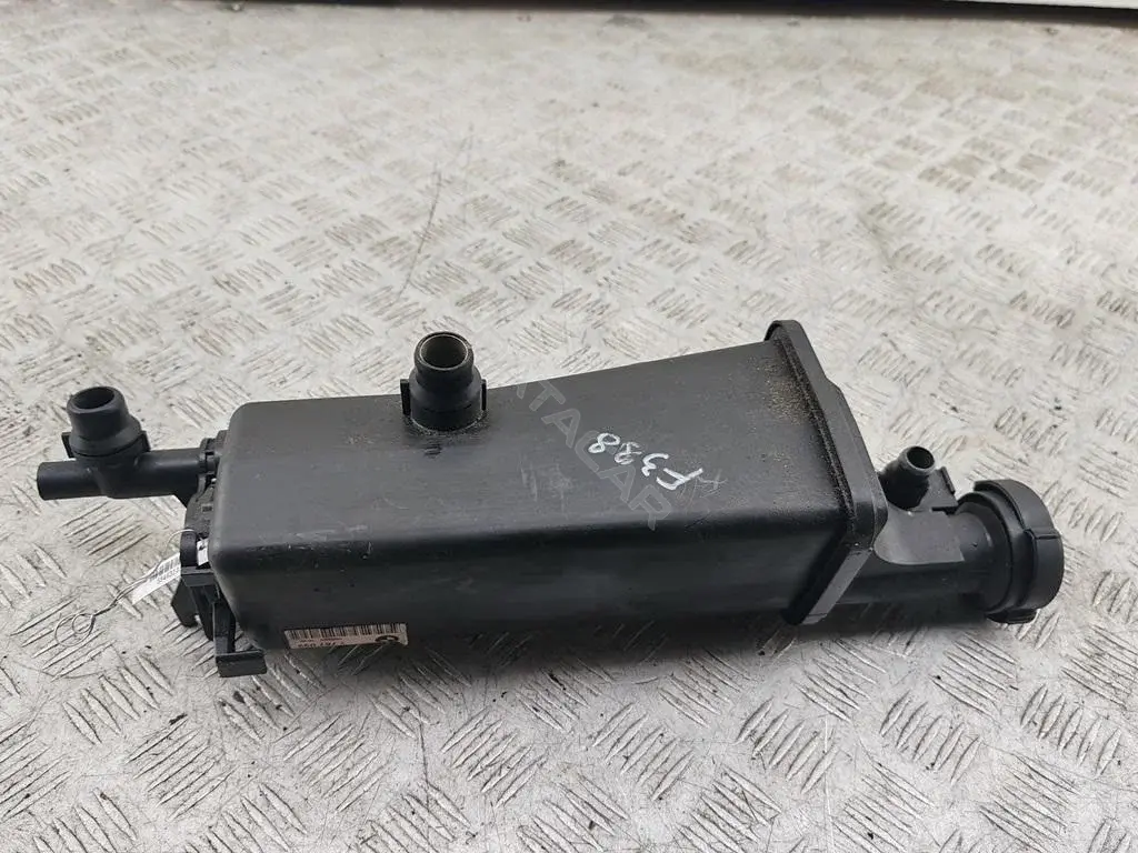 Расширительный бачок 7505663