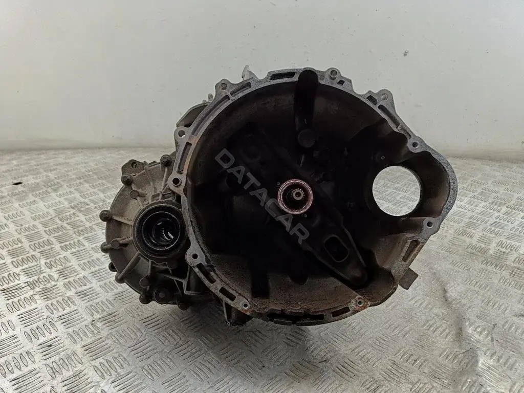 Механическая коробка передач (МКПП) P2500A223