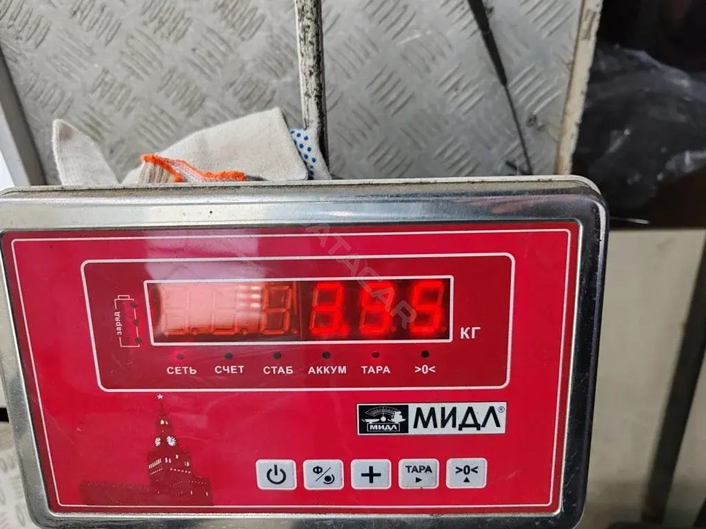 Накладка панели крепления облицовки (телевизора) 4F0805594H