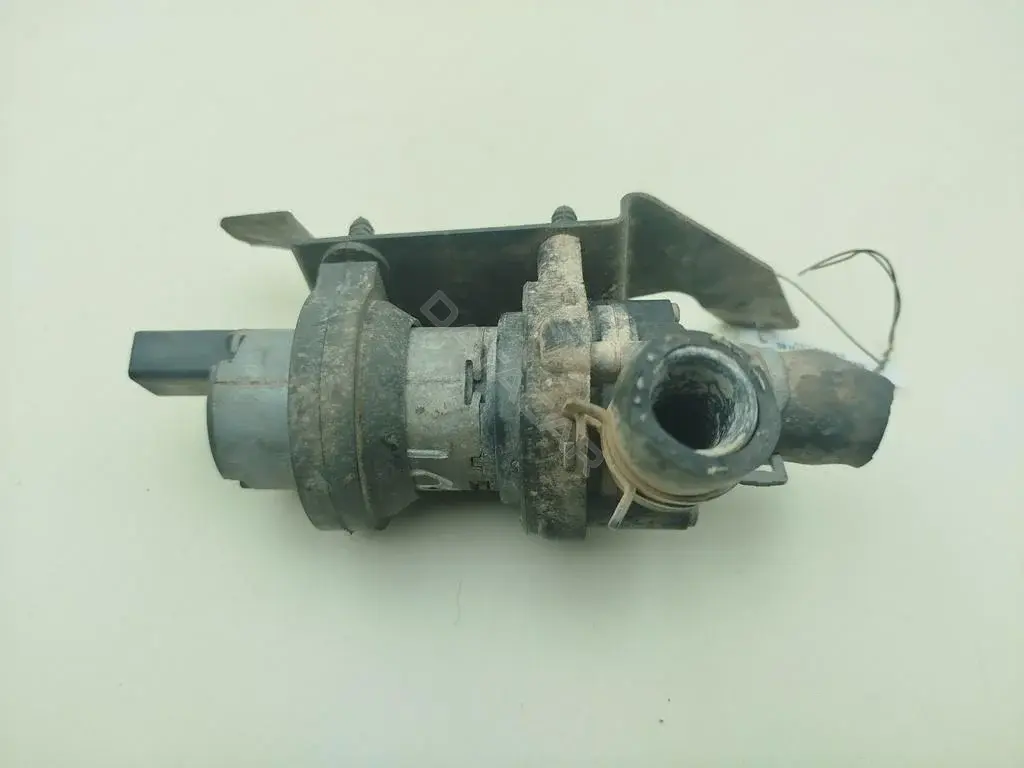 Помпа электрическая 1J0965561A