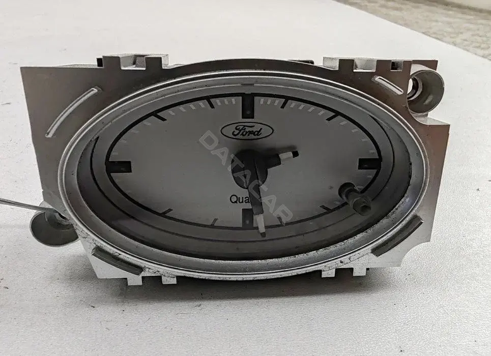 Часы 1S7115000AG