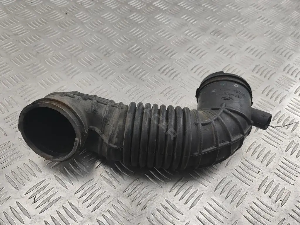 Патрубок воздушный 1S71-9C623-AH