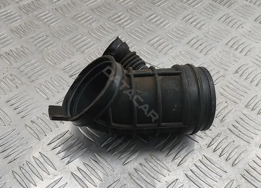 Патрубок воздушный 1435627