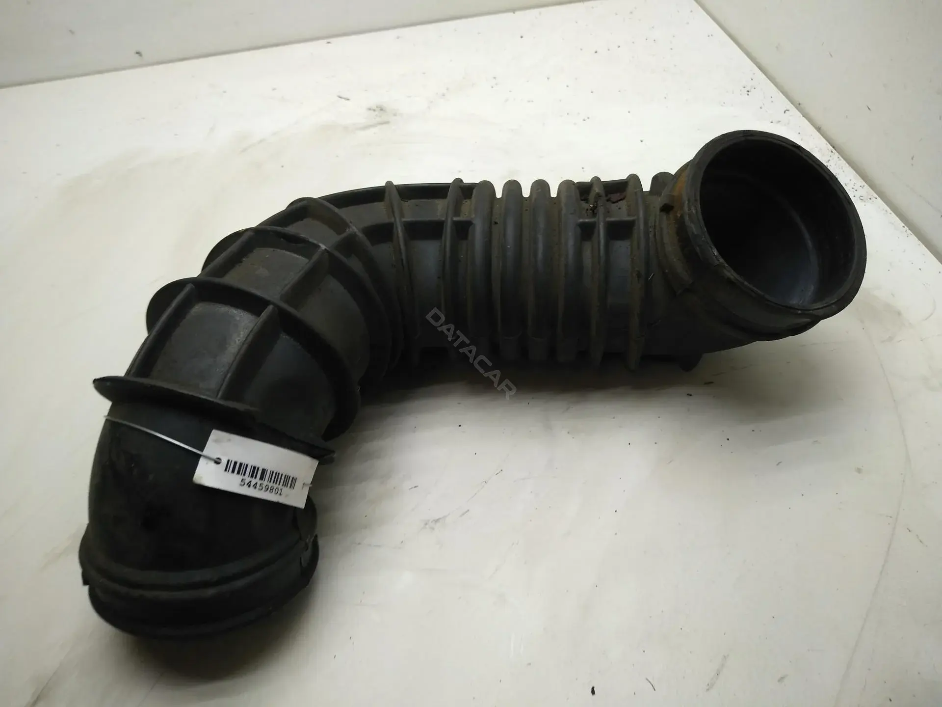 Патрубок воздушный 98AB9R504AD