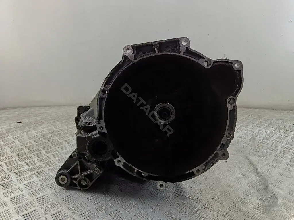 Механическая коробка передач (МКПП) 3M5R7002NE