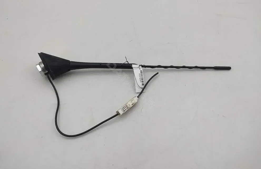 Антенна 6J0035501