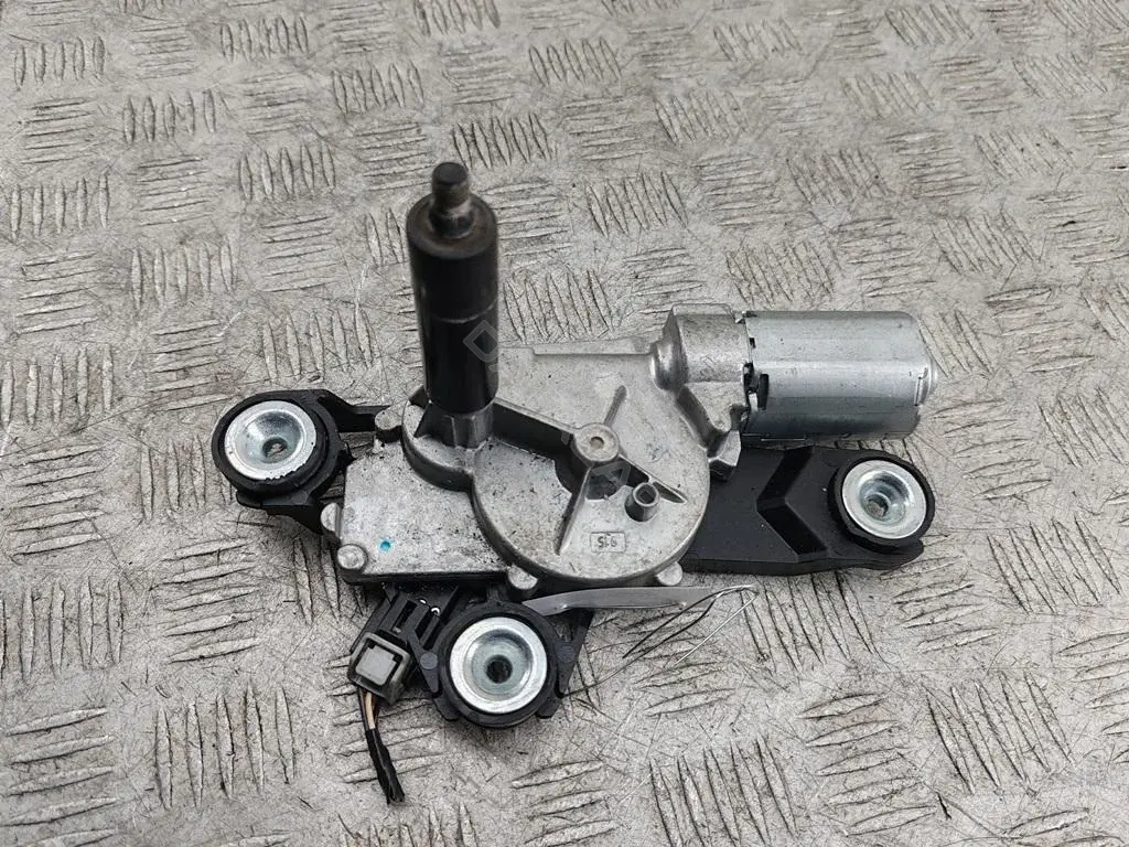 Мотор стеклоочистителя 3M51R17K441AF