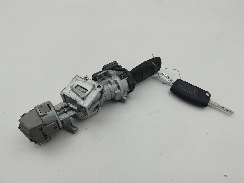 Замок зажигания 3M513F880AD