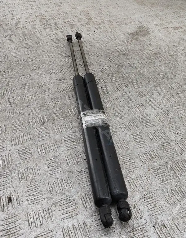 Амортизатор крышки багажника, капота, заднего стекла 7M0827550G