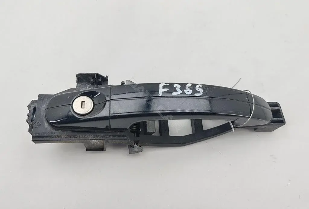 Ручка двери 3M51R224A36BF