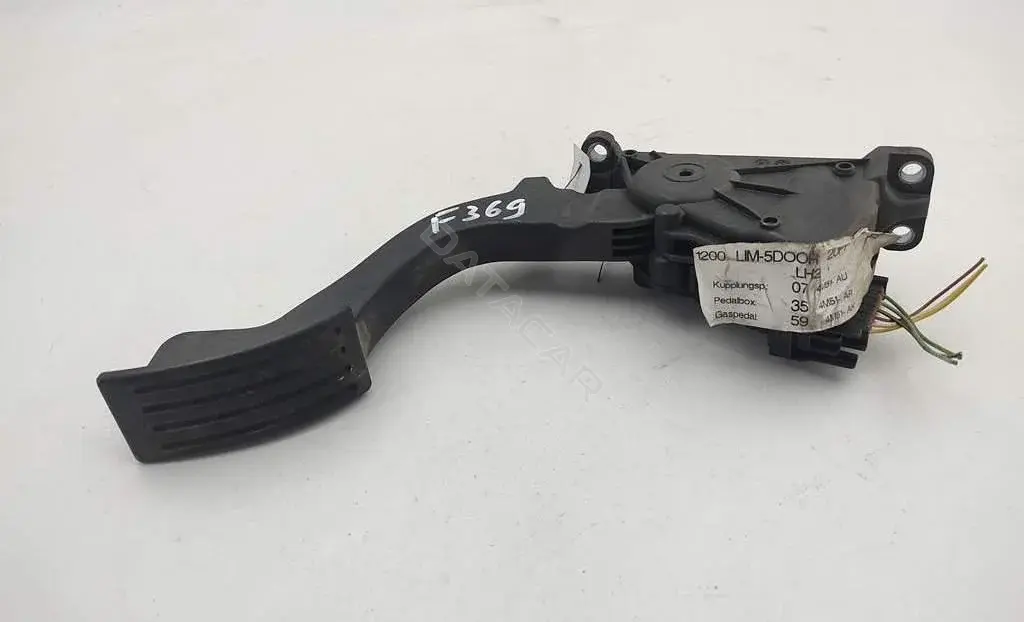 Педаль газа 4M519F836AK