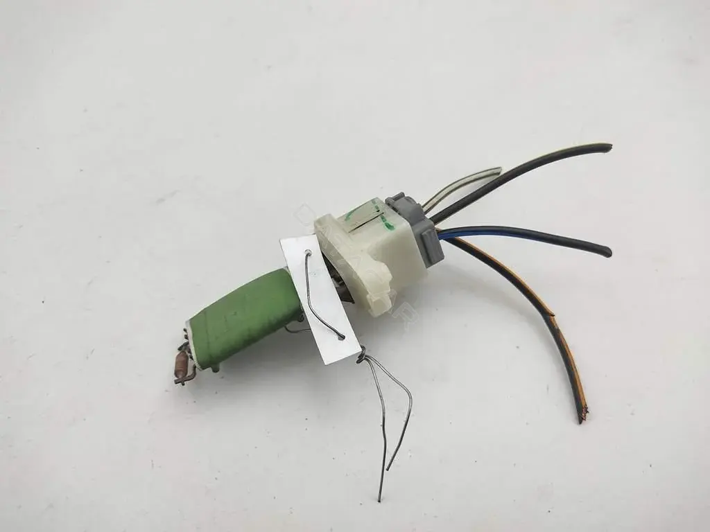 Резистор печки 3M5H18B647AC