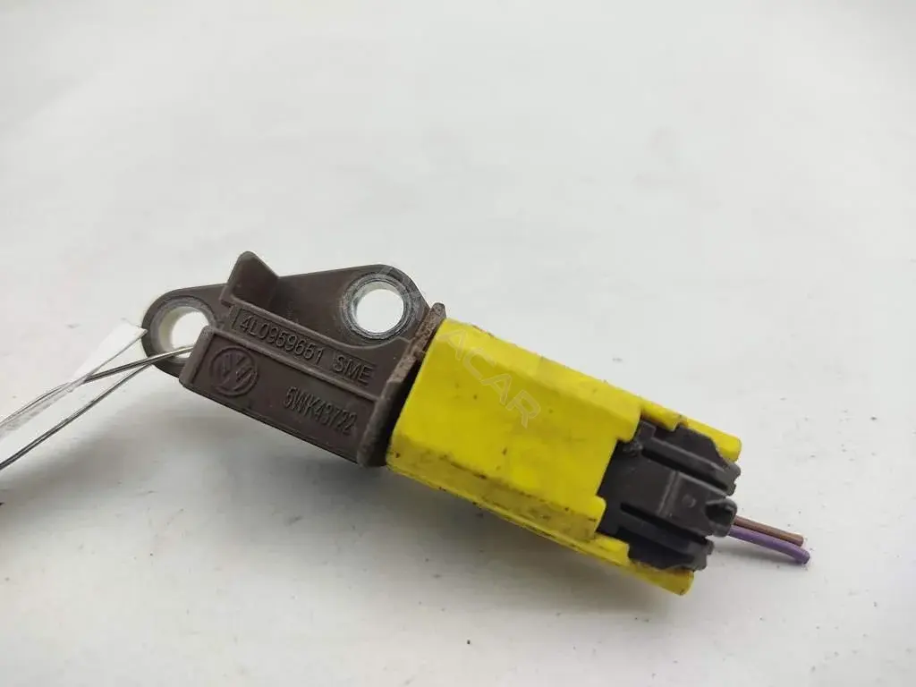 Датчик удара 4L0959651