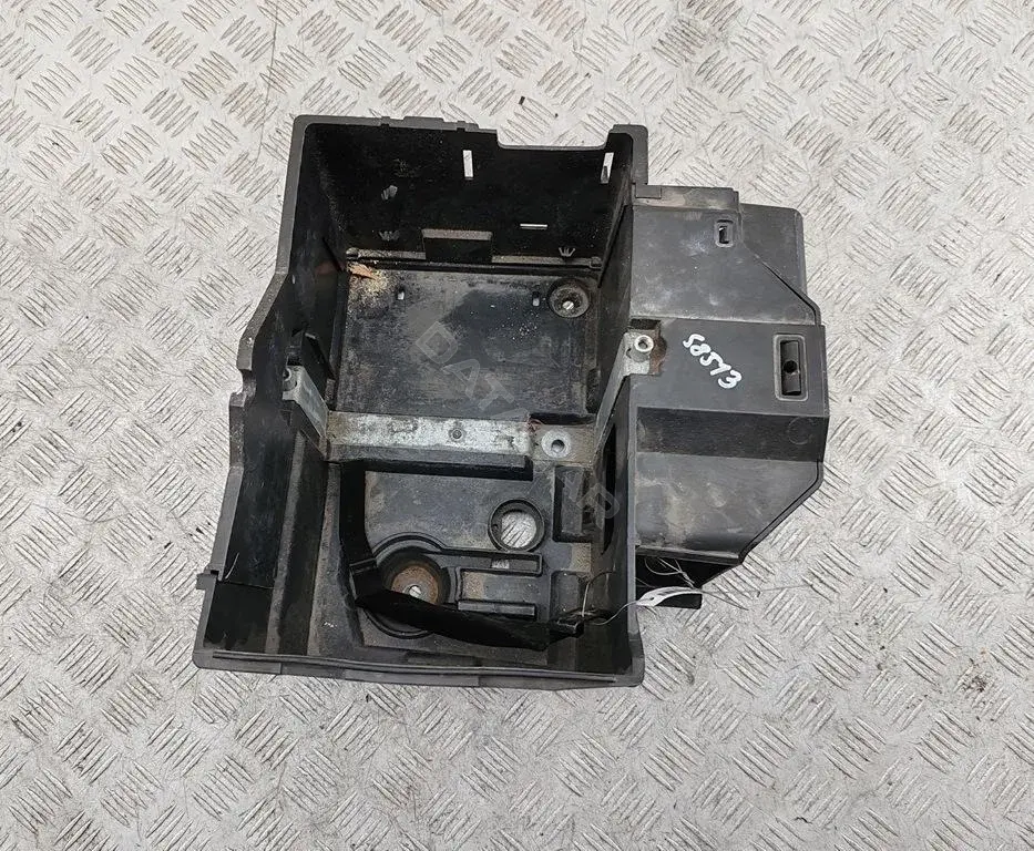 Кожух аккумулятора 4M51HG
