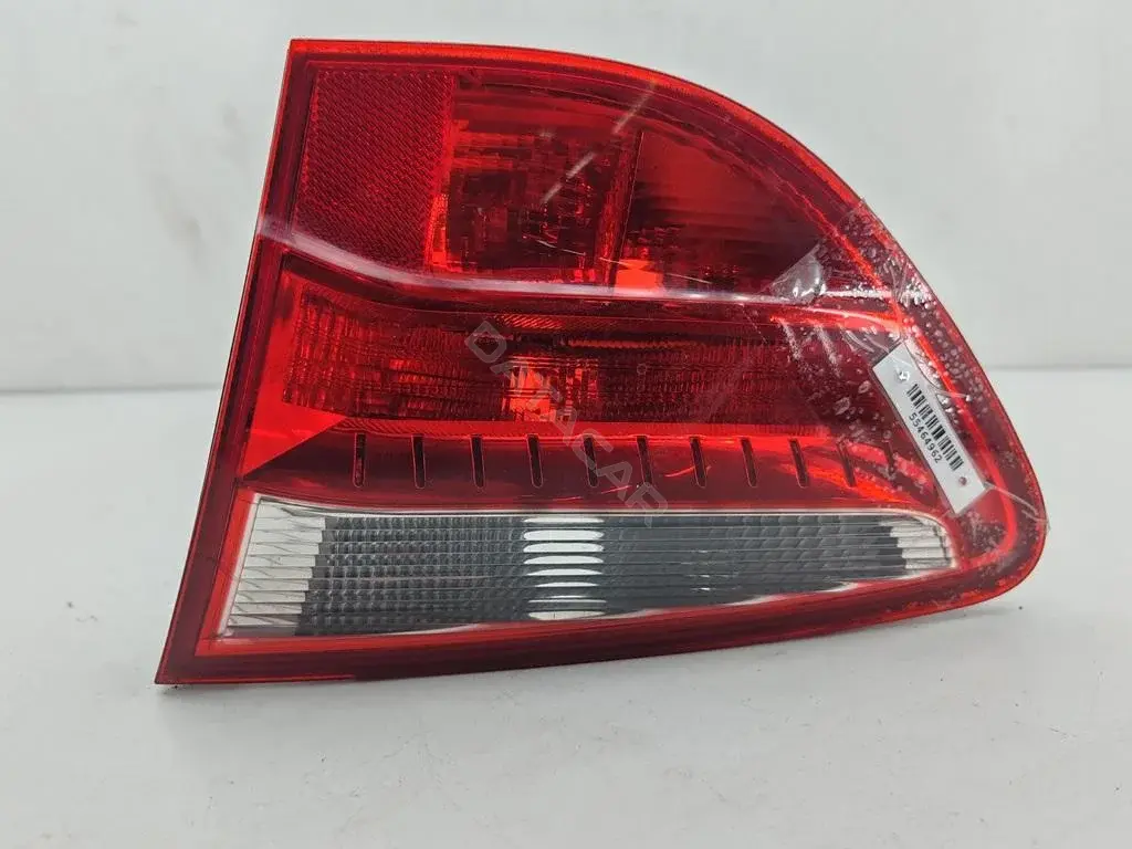 Задние фонари 3R9045094