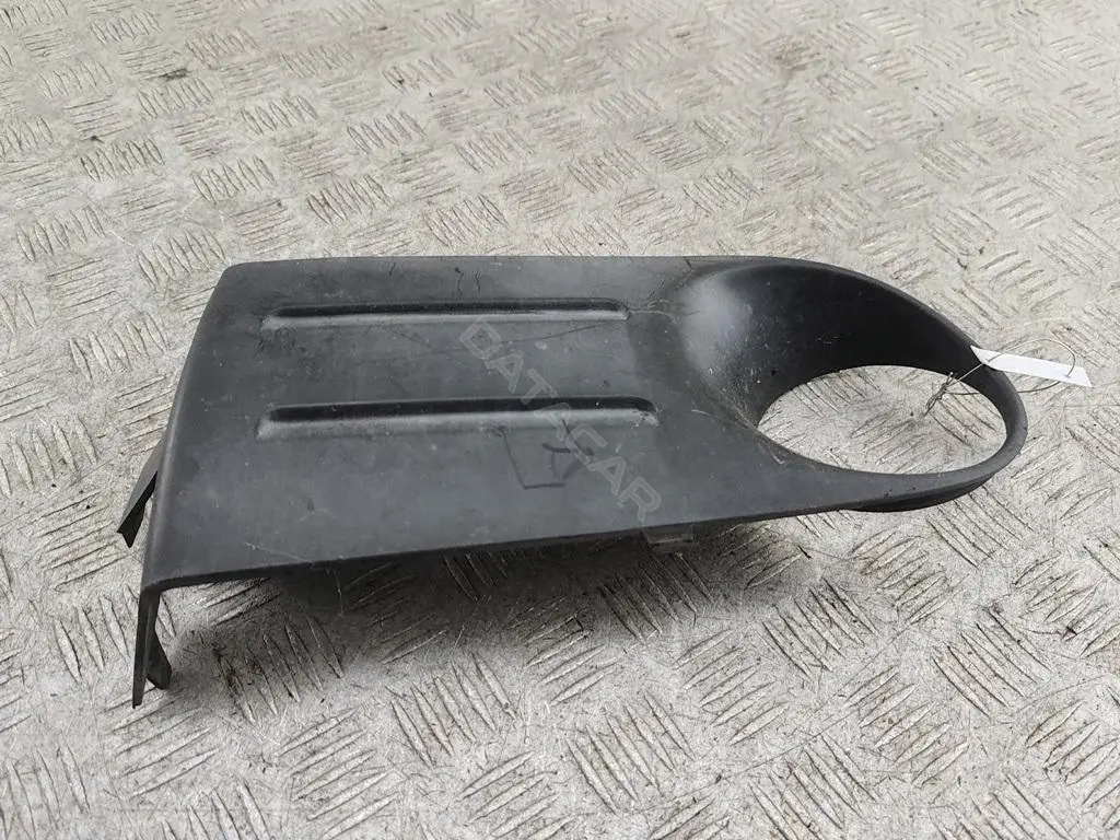 Рамка фары противотуманной 9650212477