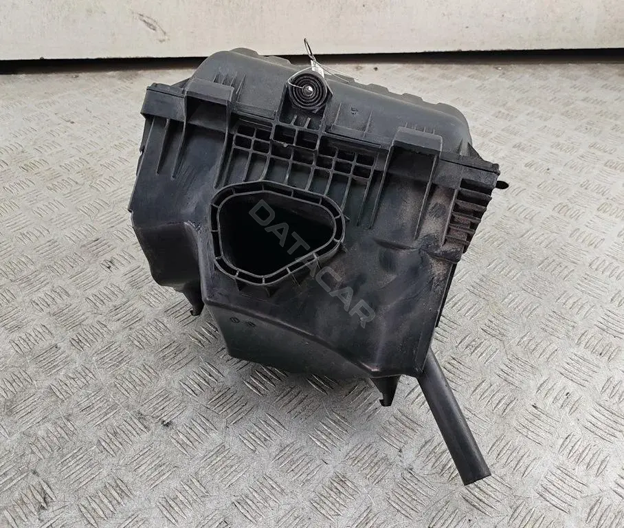 Корпус воздушного фильтра 3M219600AB