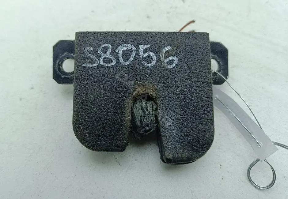 Замок крышки багажника 3B9827505C