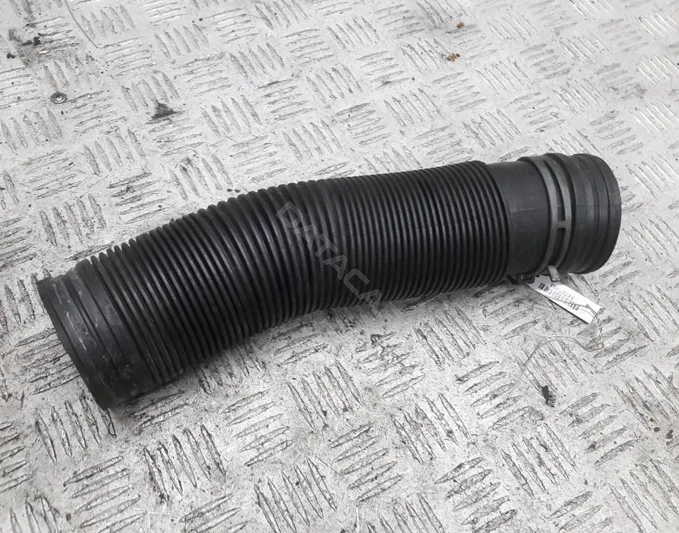 Патрубок воздушный 1j0129684j